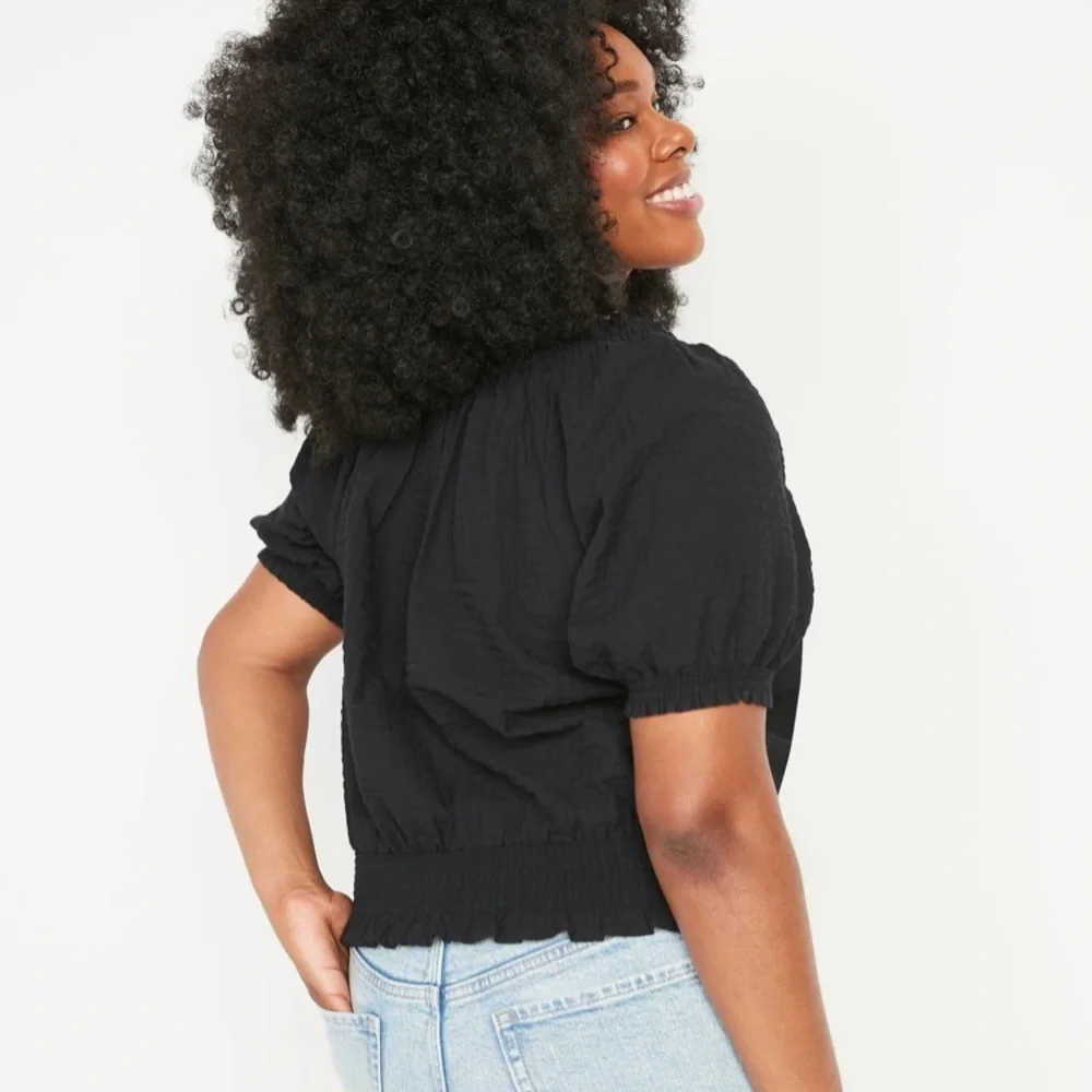 Old Navy Smocked Seersucker Puff-Sleeve Top